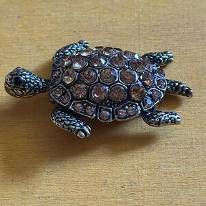 Sparkly Antique Gold Turtle Brooch/ Pendant